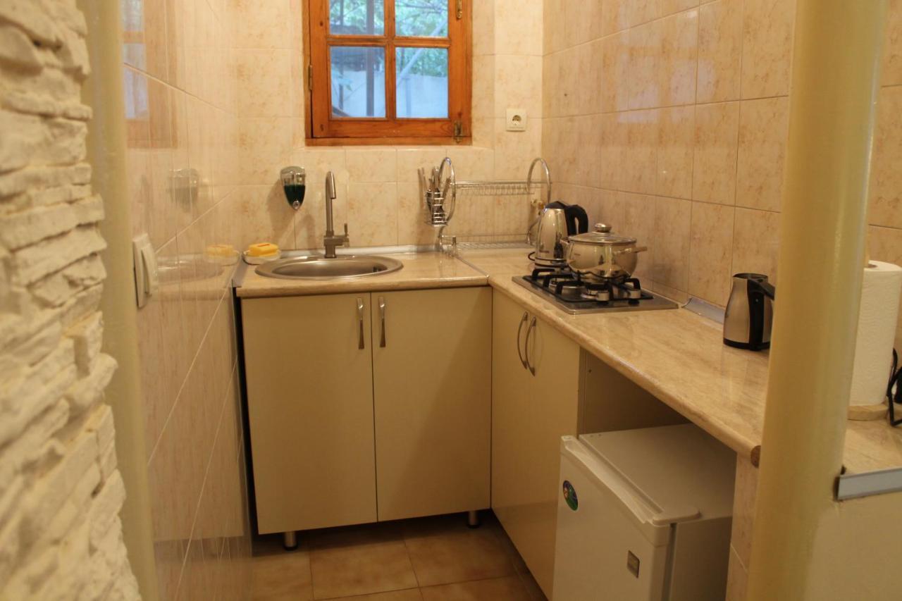 House 41 Bed & Breakfast Tbilisi Exterior photo