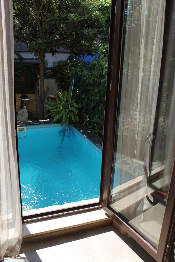 House 41 Bed & Breakfast Tbilisi Exterior photo